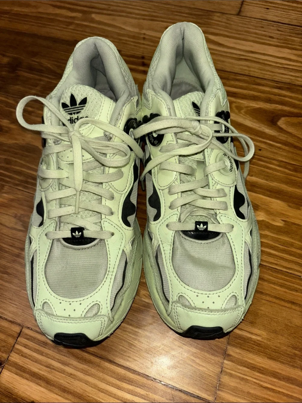 adidas originals astir