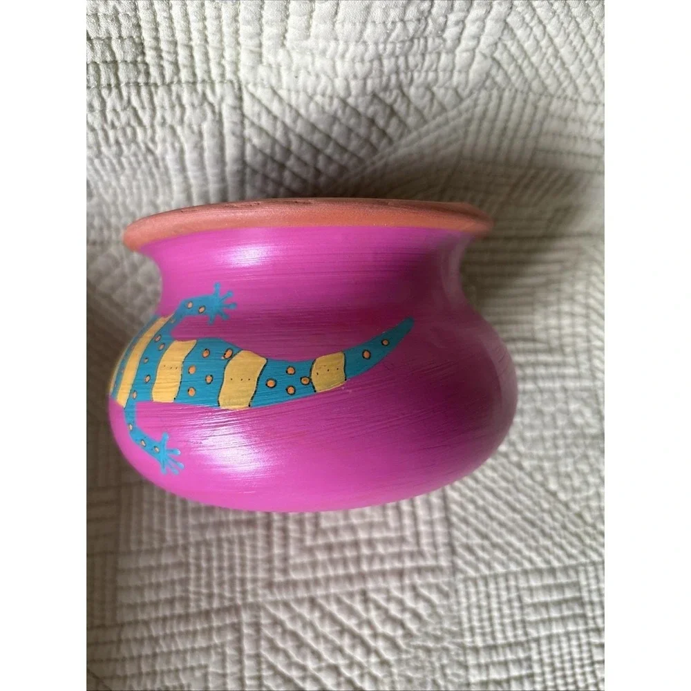 Hand Painted Terra Cotta Gecko Planter Pot Southwestern Desert Boho Pink Lizard