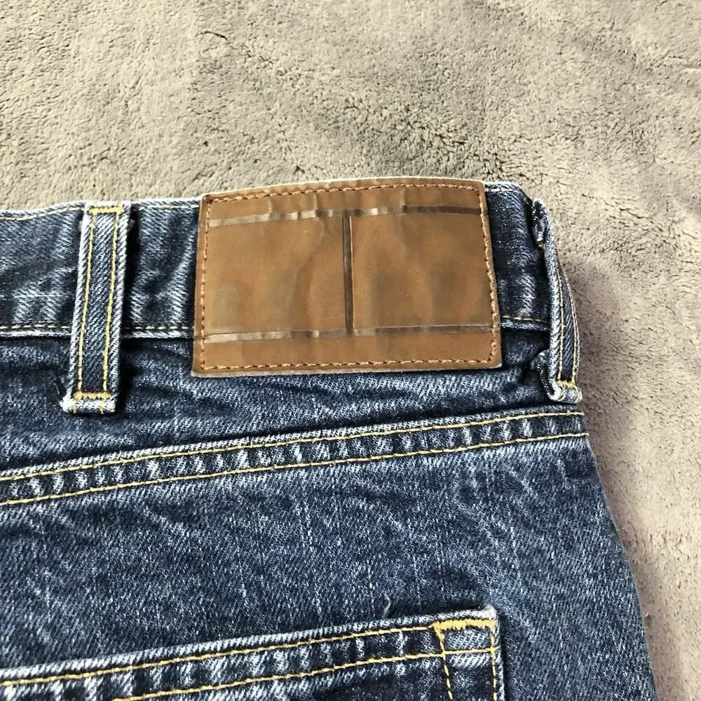 Tommy Hilfiger these tommy