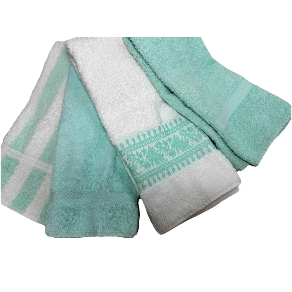 VTG Lot 4 Bathroom‎ Hand Towels Robins Egg Blue White Cannon Wamsutta Martex