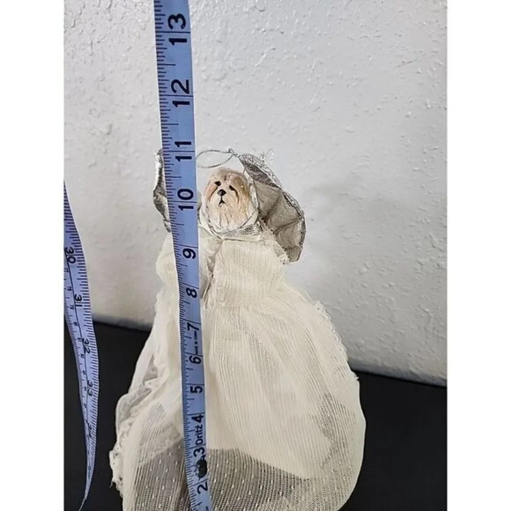 N/A angelic white