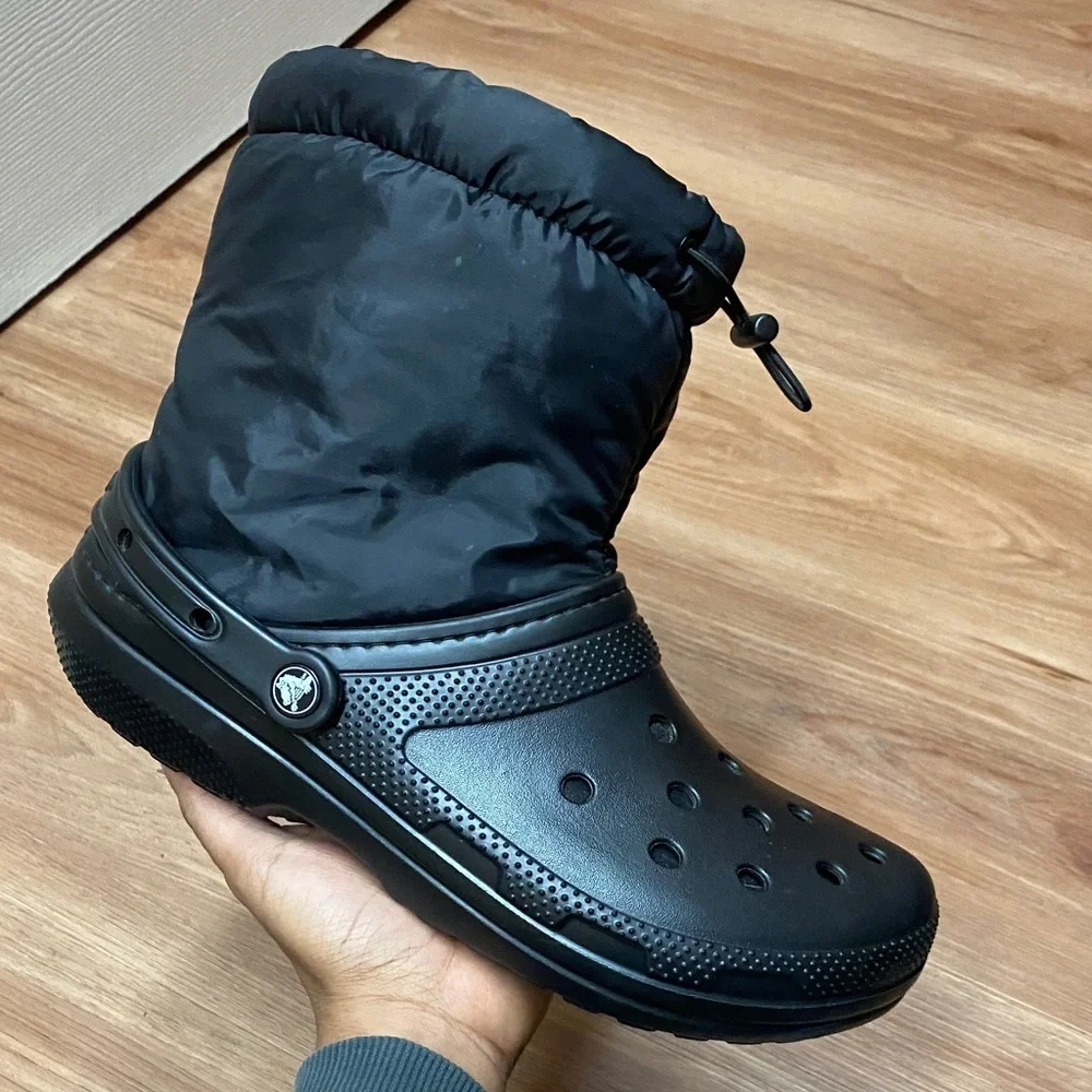 CROCS Classic Lined Neo Puff Men's Black Rain & Snow Boots Size 10