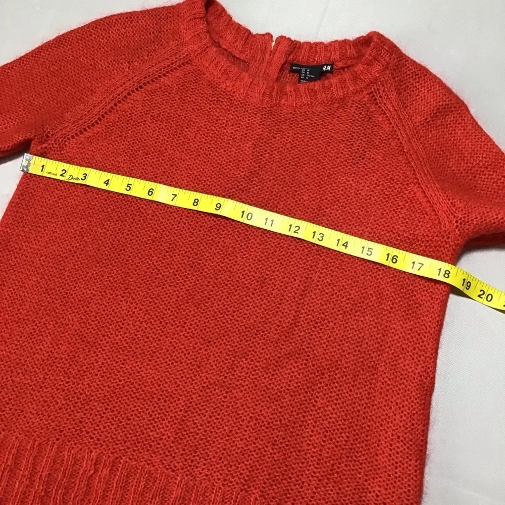 H&M bright red