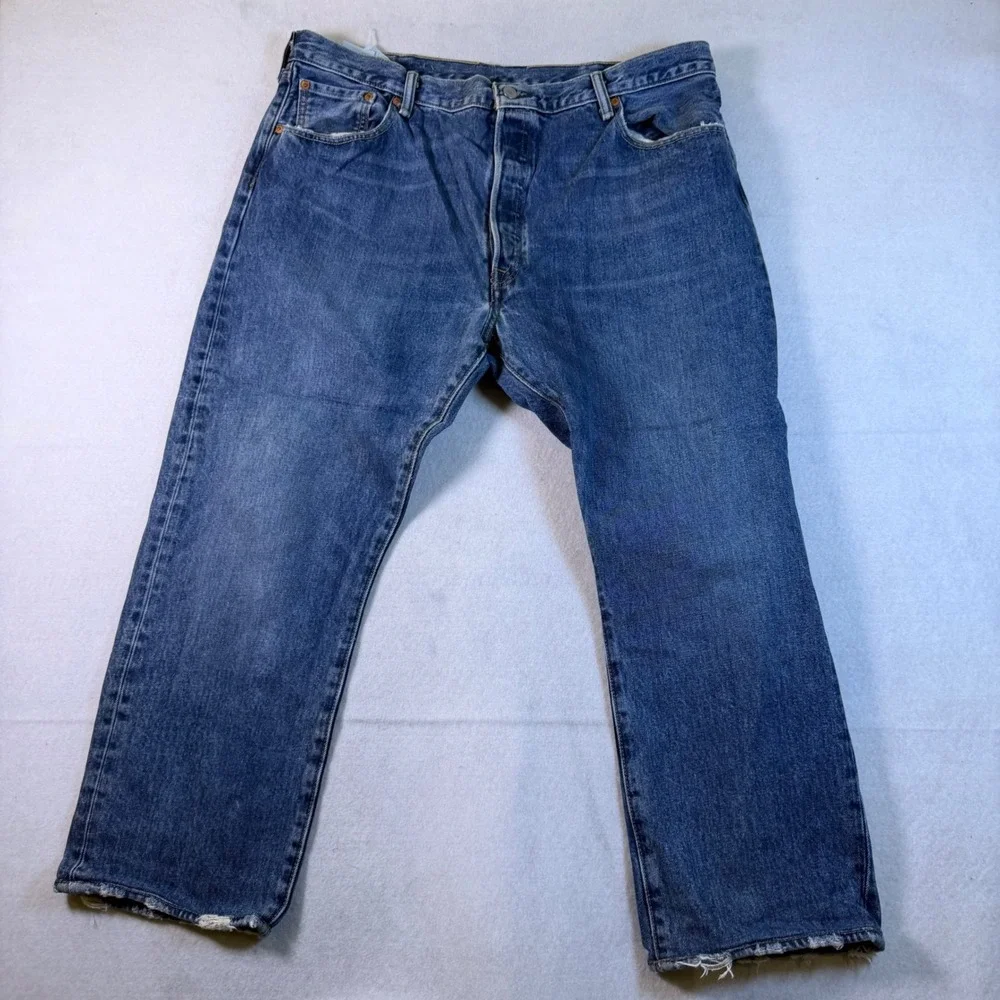 Levis 501 Original Fit Mens Blue Denim Jeans 42x30 Straight Leg Button Fly 6975