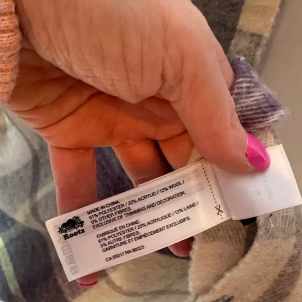 Roots plaid wool