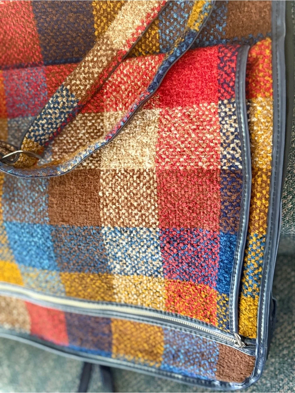 Skyway stylish multicolor