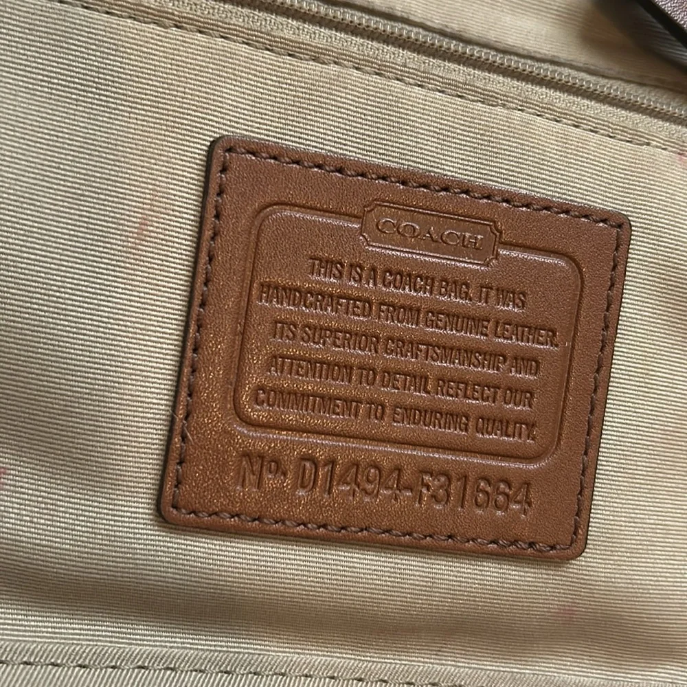 Coach discover elegance