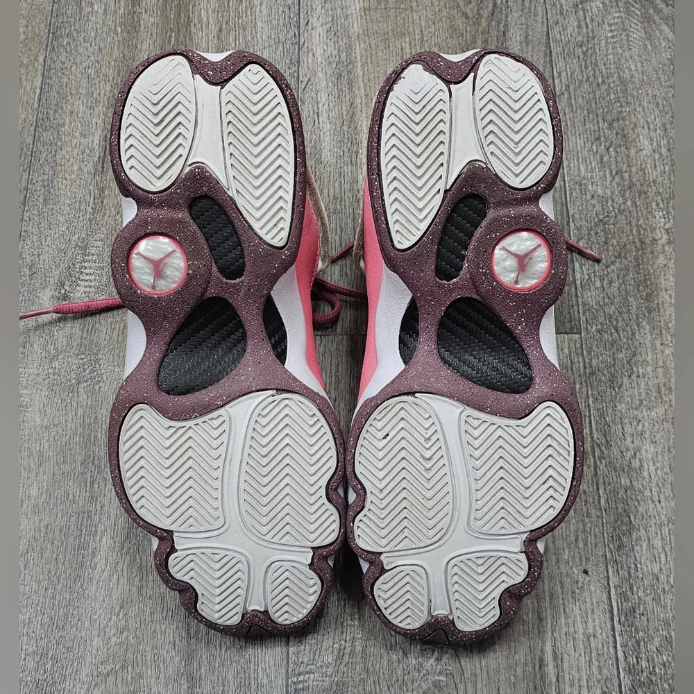 Jordan sneakers pre