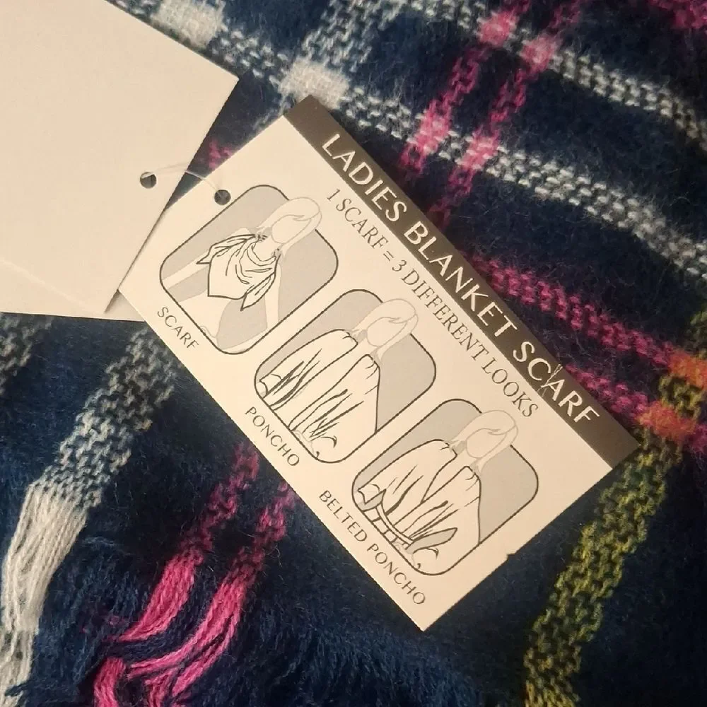 N/A stylish plaid