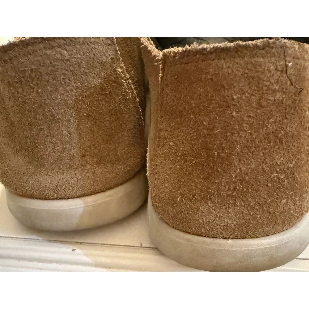 CROCS men tan