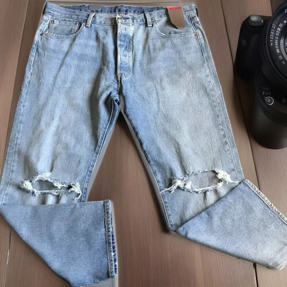 Levi's 501 Original Stretch‎ Blue Jeans Mens Size 40x30 Distressed Button Fly