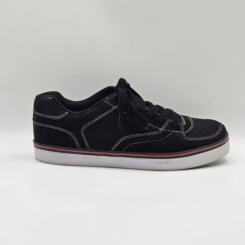 Airwalk shoes youth