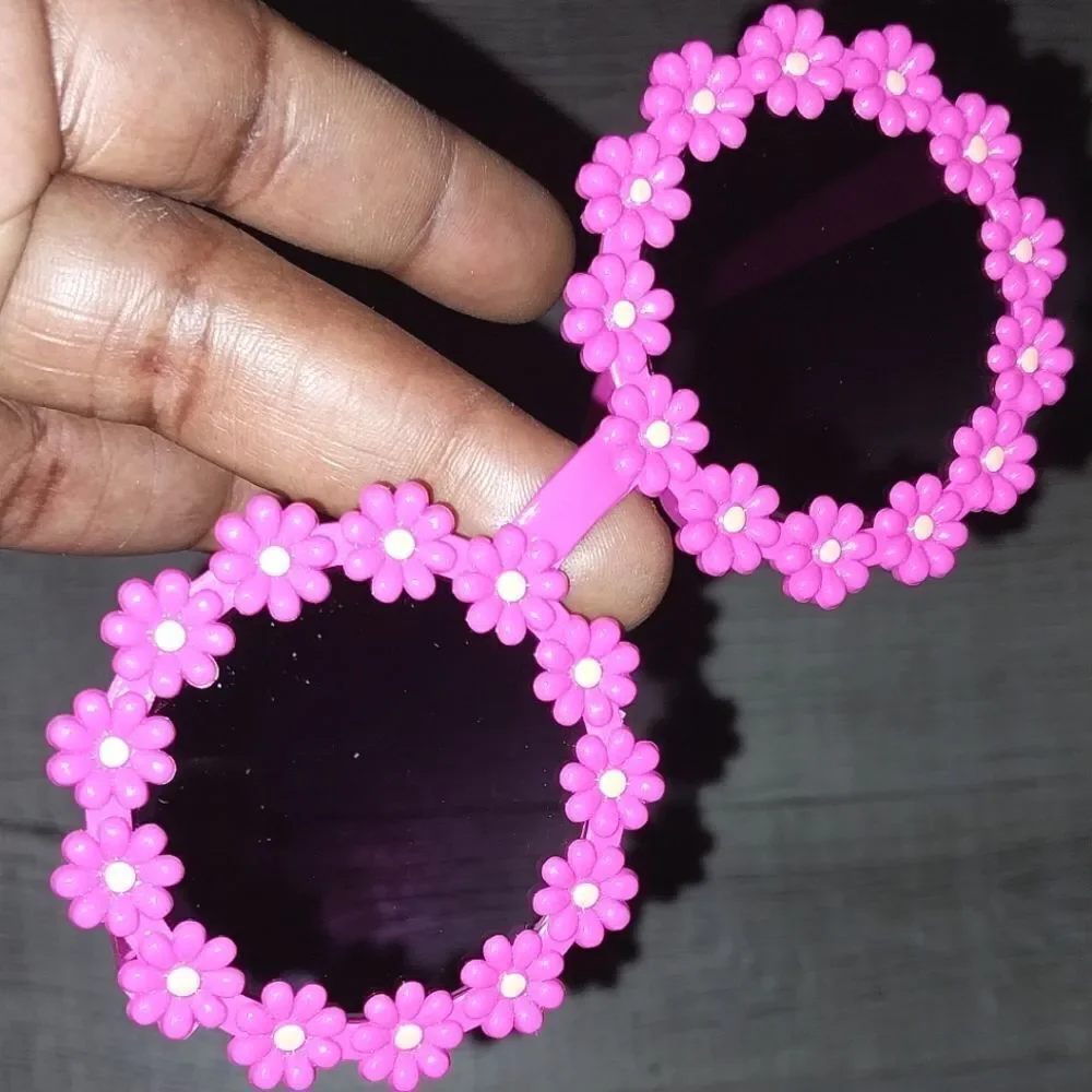 Pink Super cute floral rim kids sunglasses