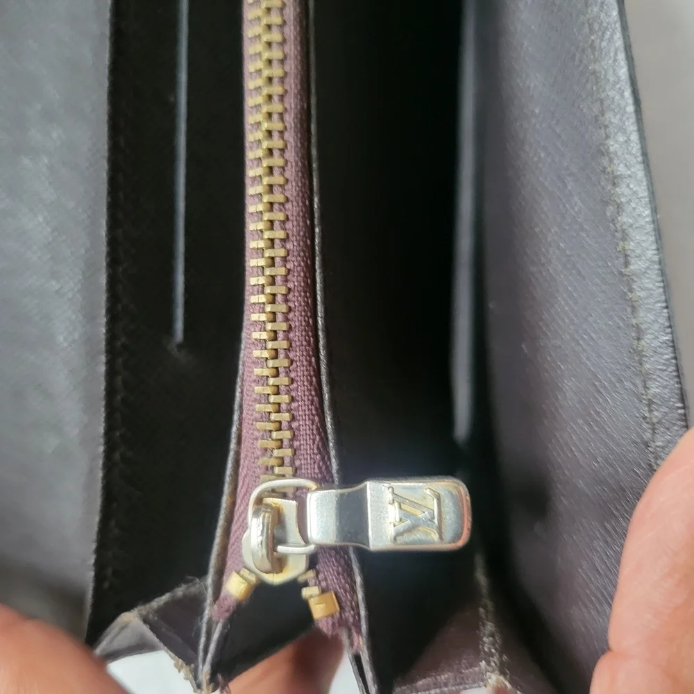 Louis Vuitton elegant checkered