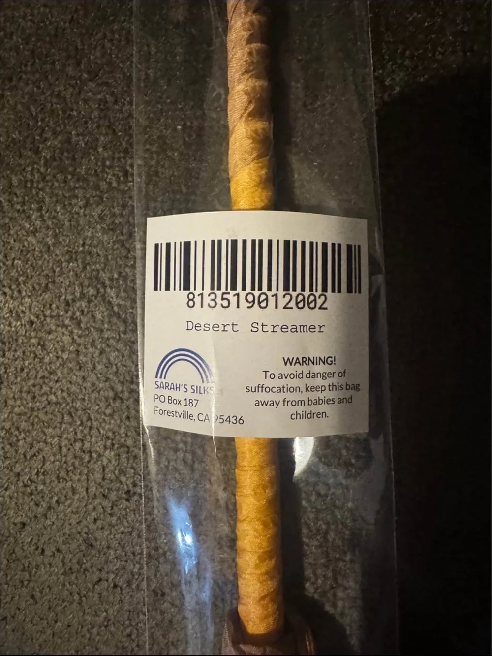 Desert streamer Sarah silk