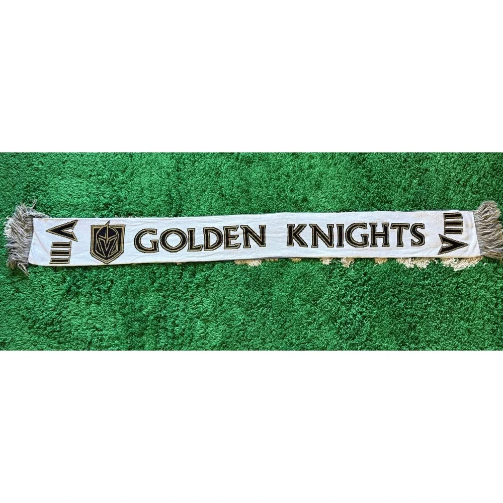 Vegas Golden Knights Scarf Unisex OS White Excellent NHL Hockey Knit Fringe
