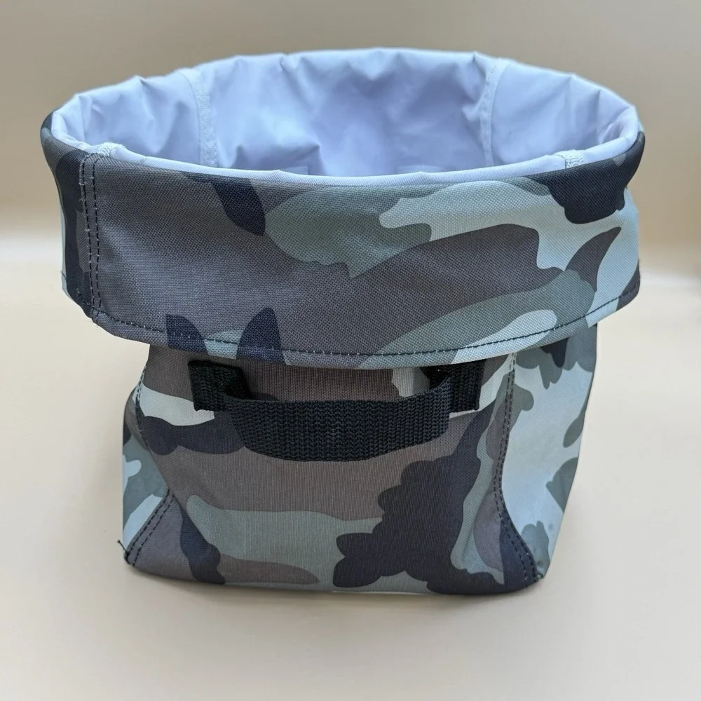 Thirty-One Collapsible Round Utility Tote Camouflage 31 Bags Storage Bin