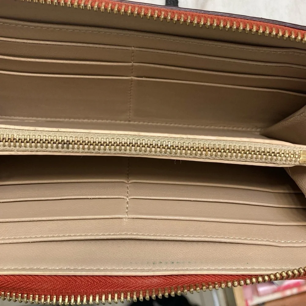 Chloe red pebbled leather drew clutch wallet