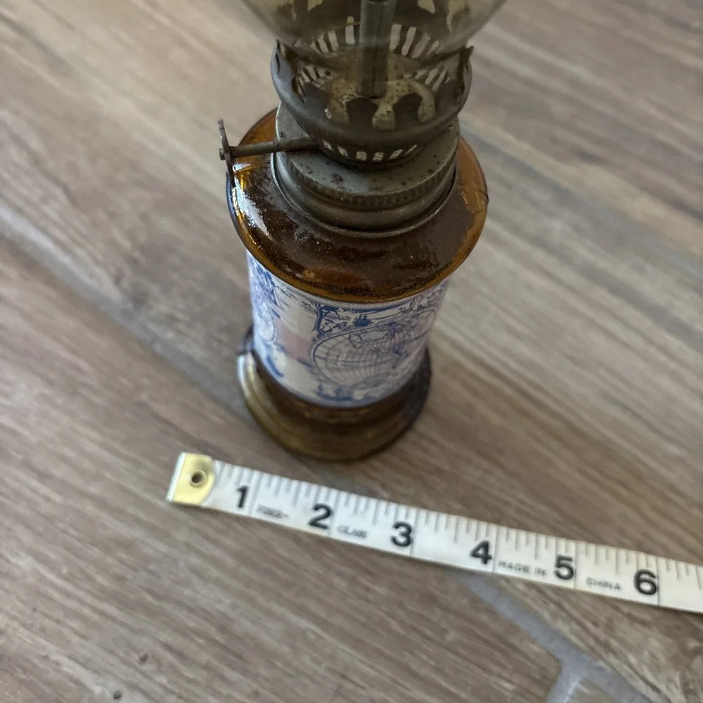 Atlas vintage amber