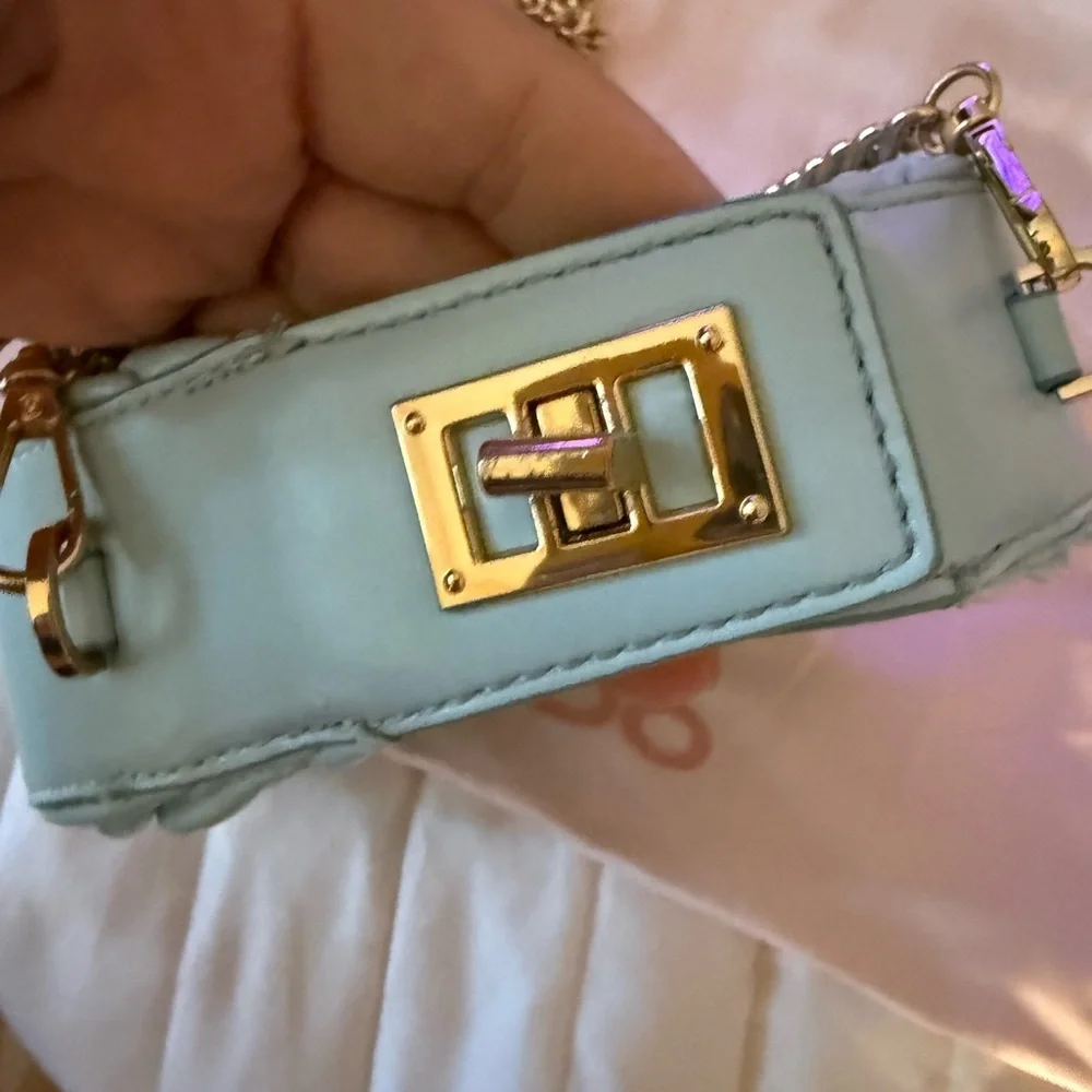Aldo stylish shoulder