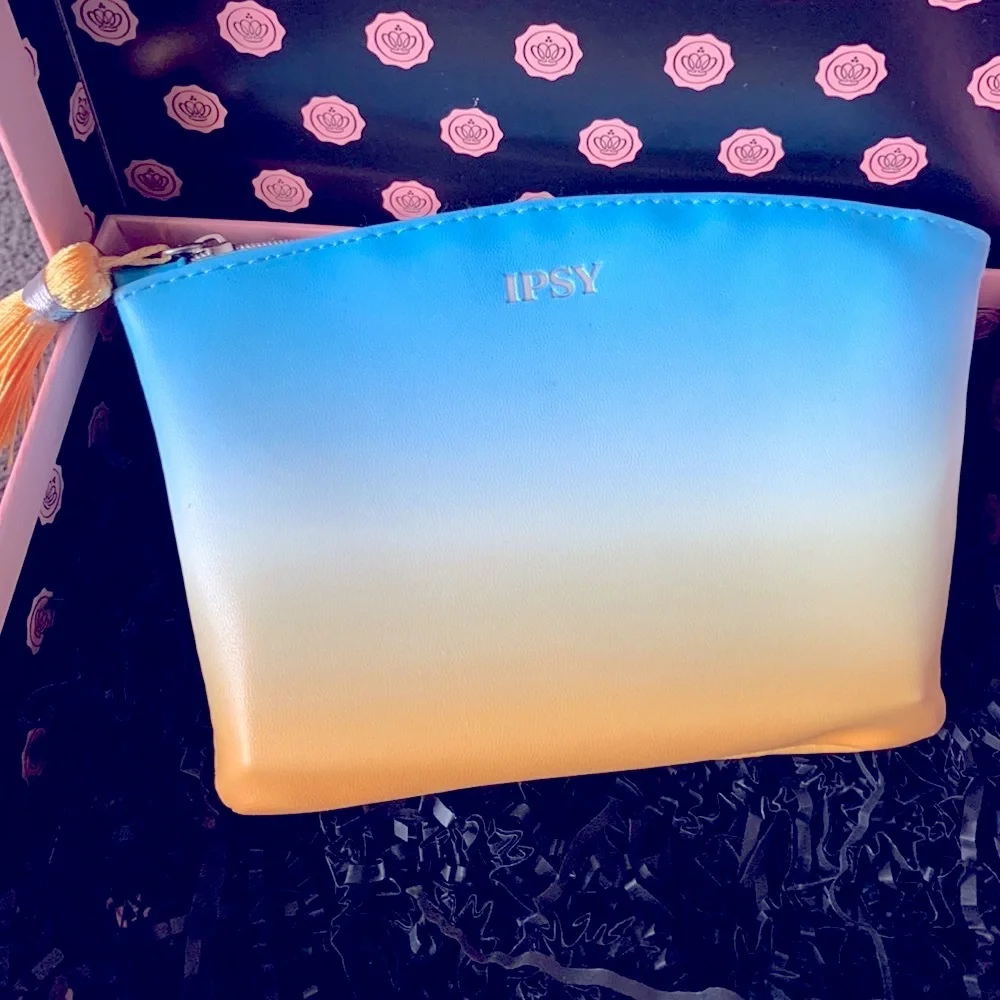 ipsy 🥳host pick🥳