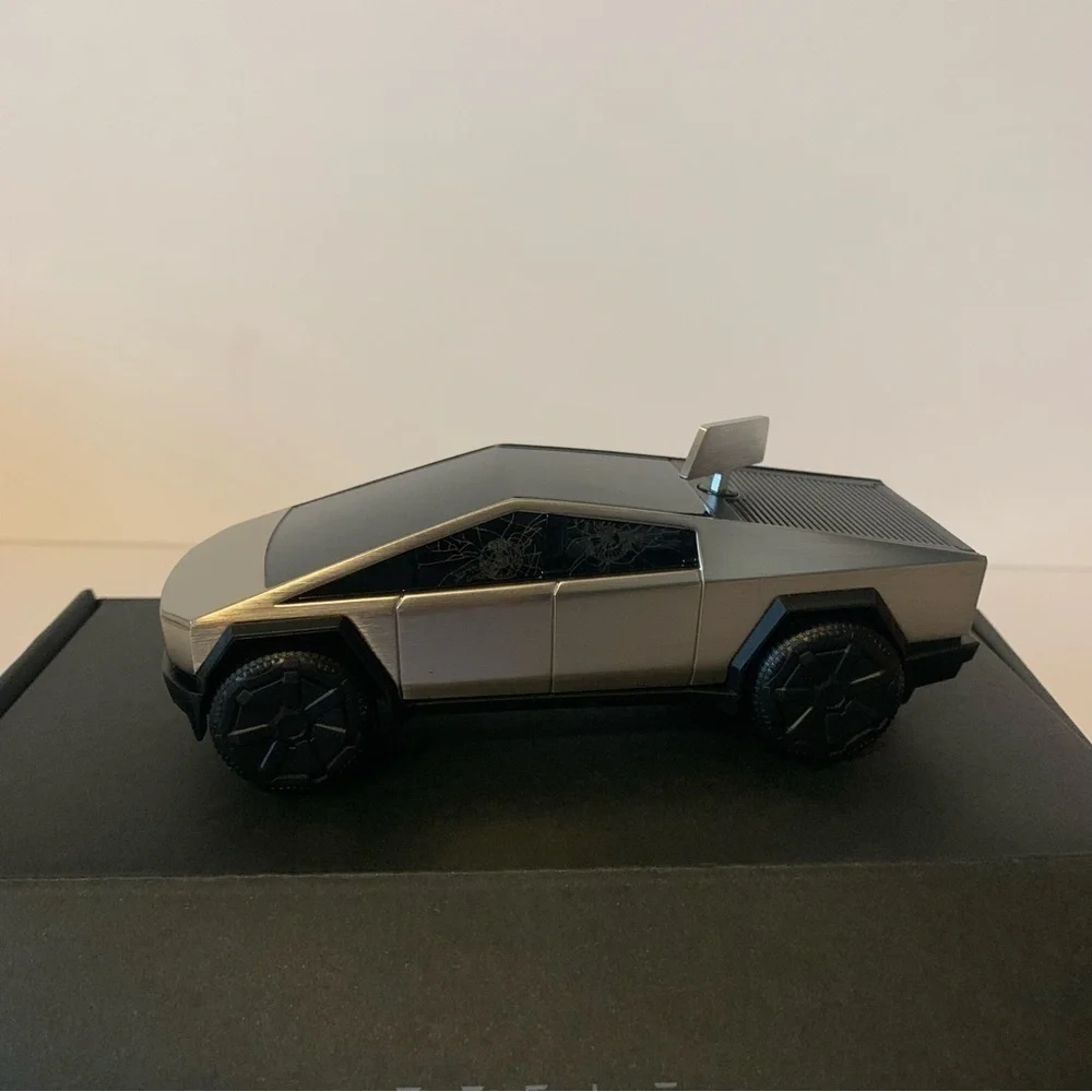 Tesla new box