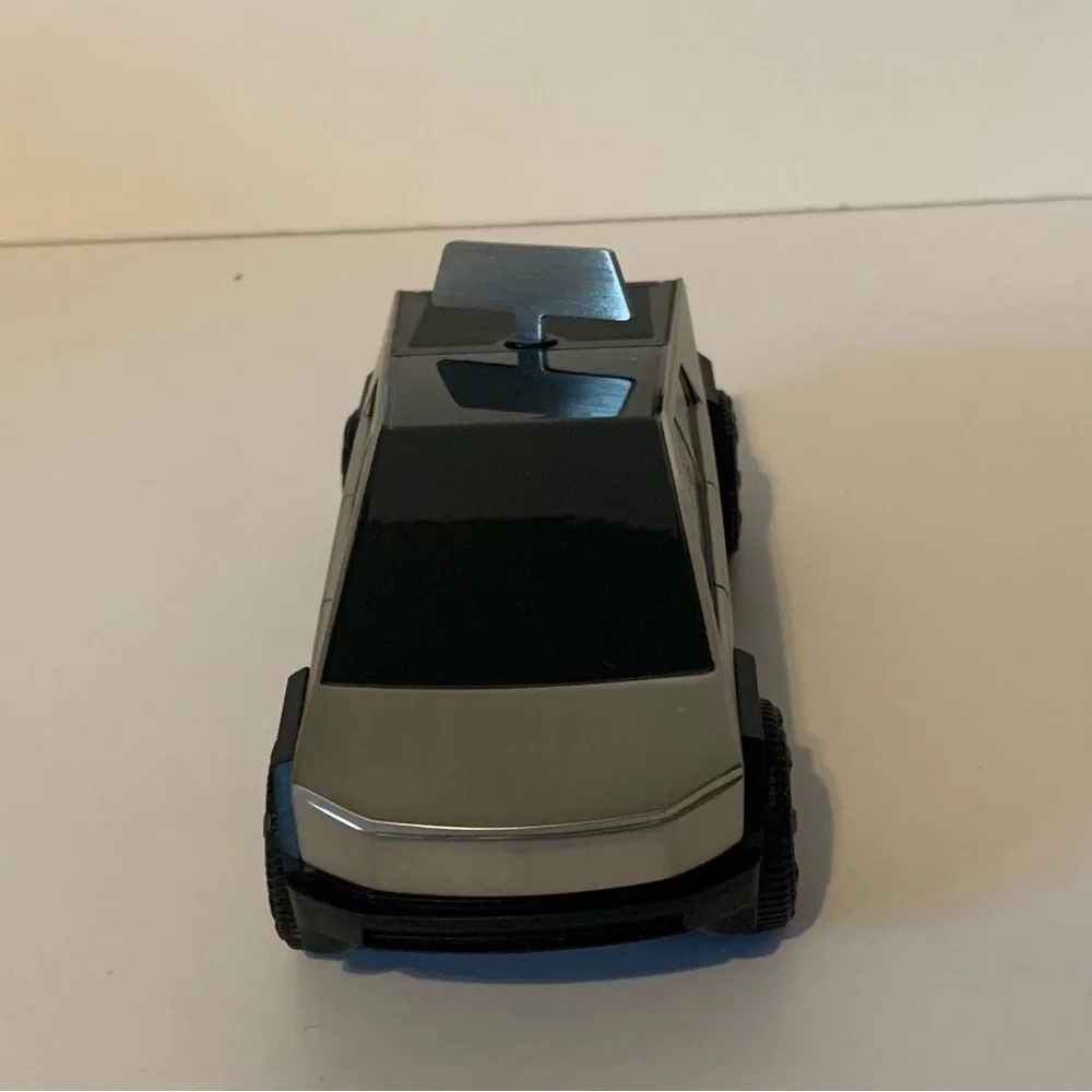Tesla new box