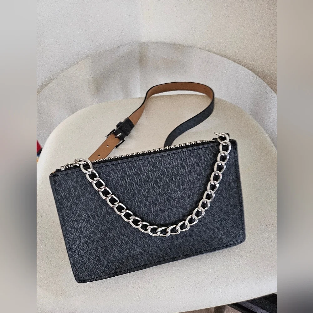 Michael Kors trendy michael