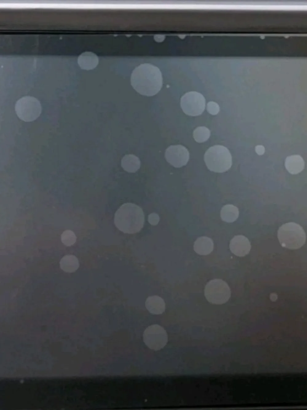 hauxiy controls music experience