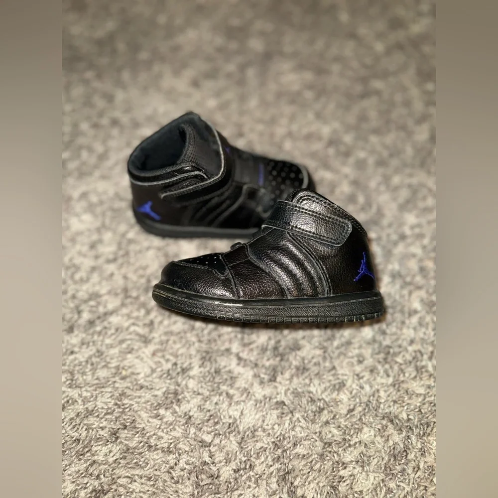 2016 Toddler Baby Jordan 1 Flight 4 Sneakers Sz 7C Black & Blue