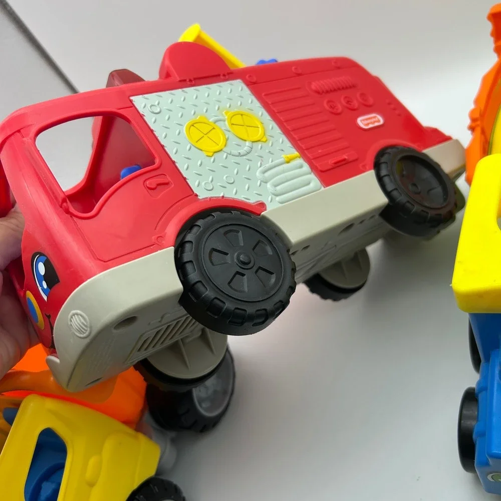 Fisher-Price Little People Vehicle Lot Dump Truck Fire Engine Train 3pc Set