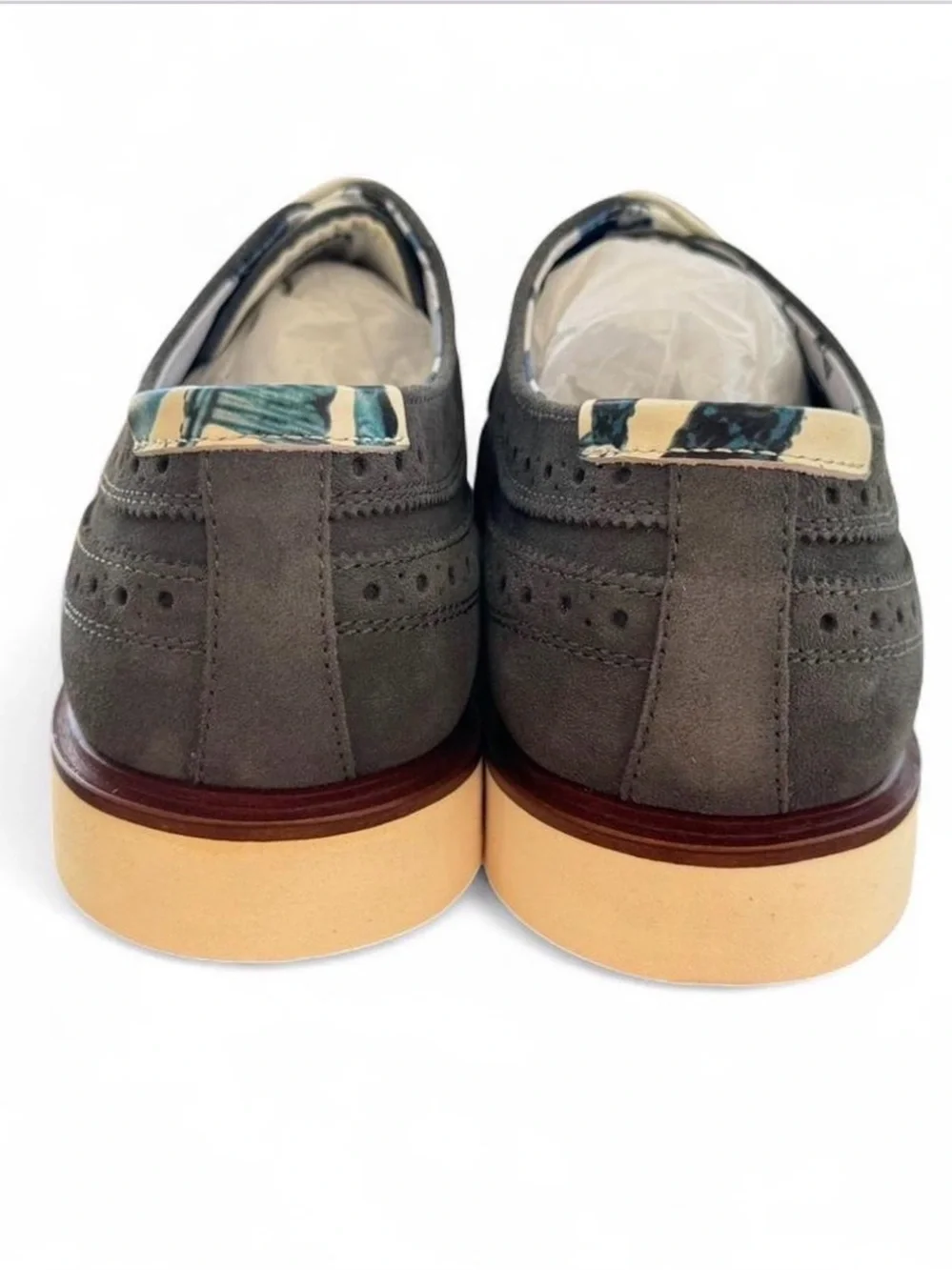 Paisley & Gray brand new