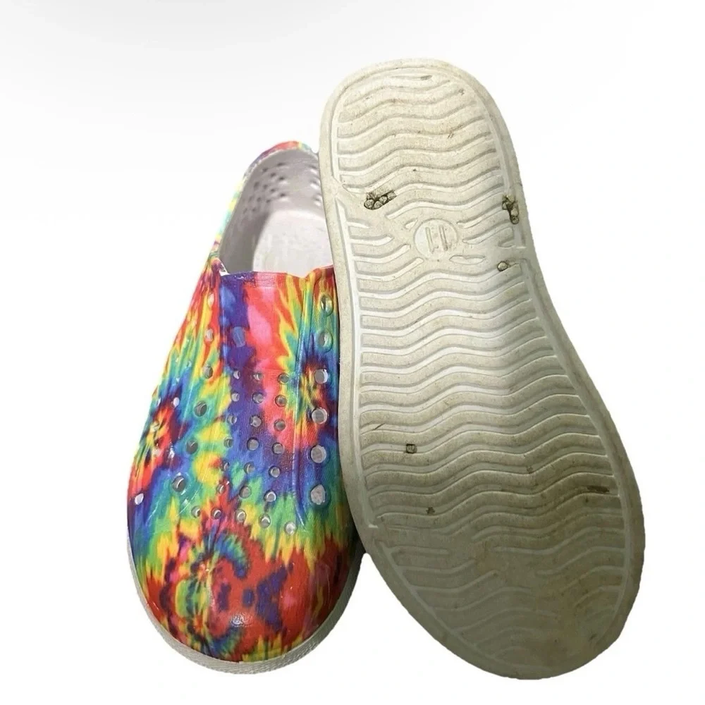 N/A vibrant multicolor