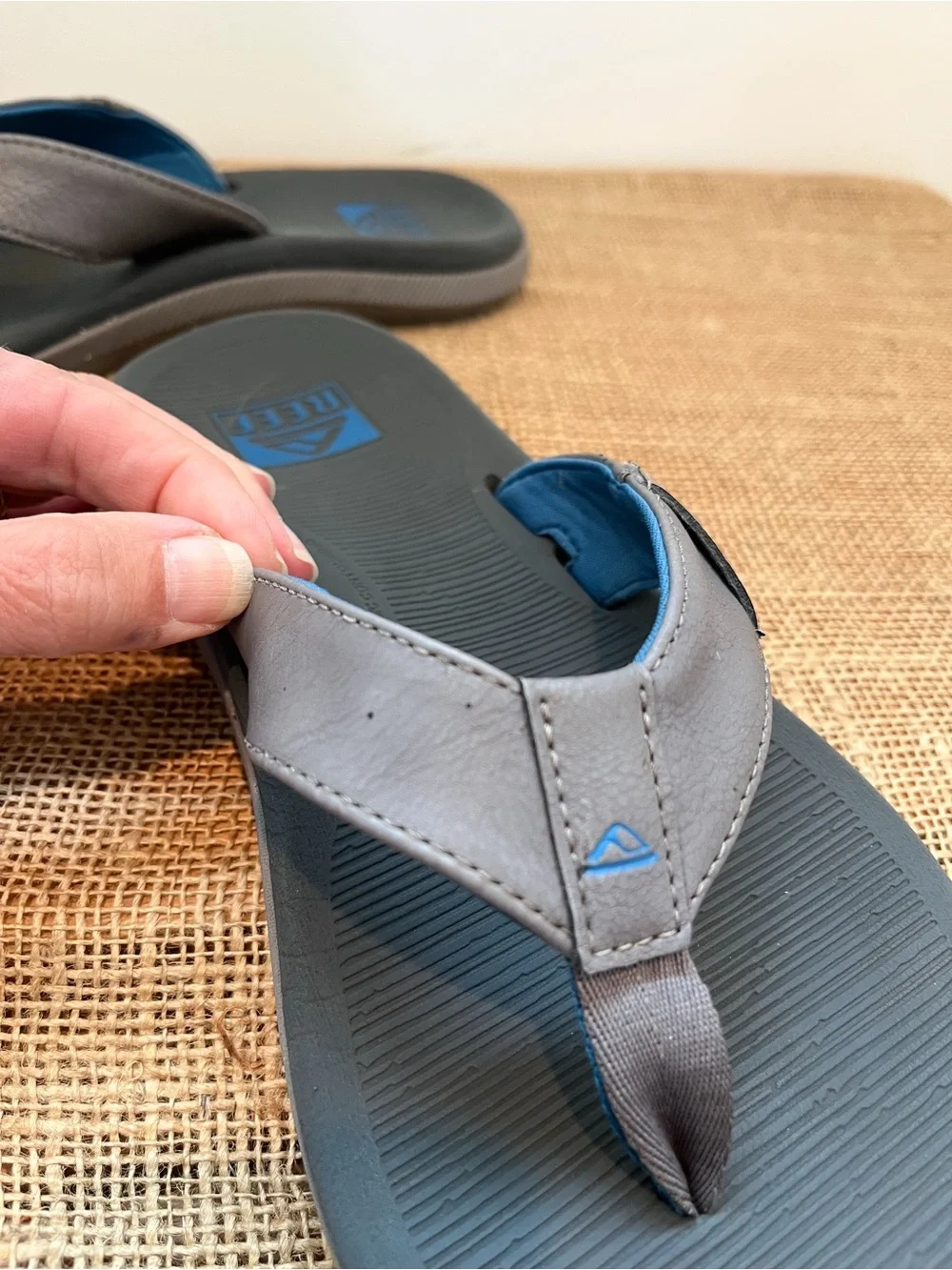 Reef gray thong