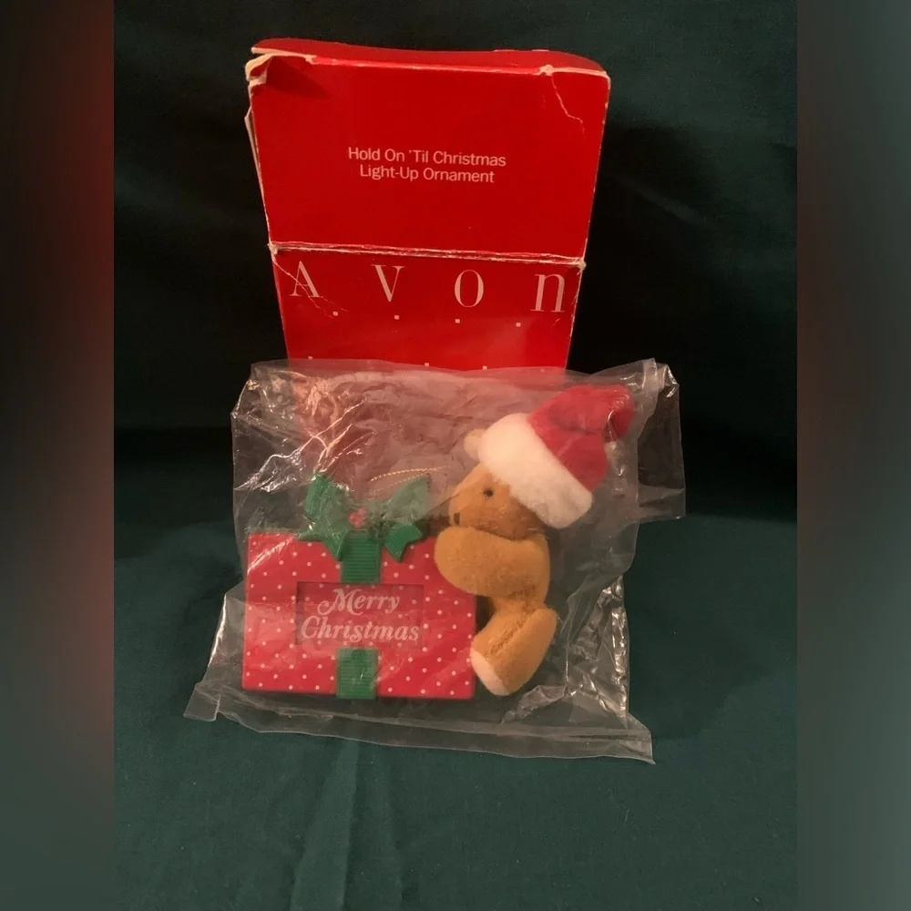 Vintage 1992 Avon Festive Bear with Gift Ornament