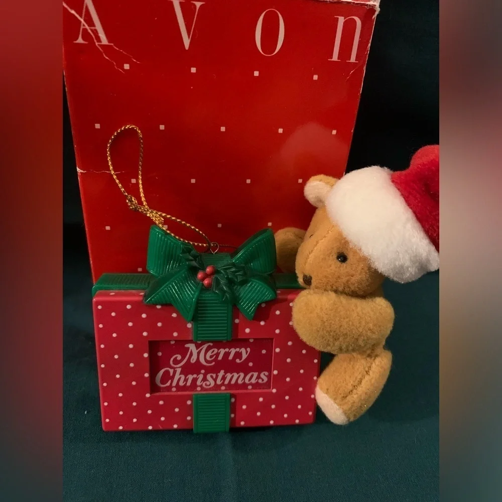 Vintage 1992 Avon Festive Bear with Gift Ornament