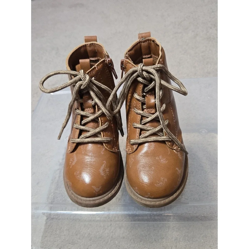 Carter's Boys‎  Boots with Dinosaur designs Size 8 light Brown with Tan