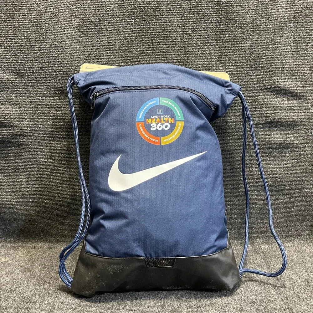 Nike DM3978-410 Brasilia 9.5‎ Health 360 Drawstring 18L Gym Bag Midnight Navy