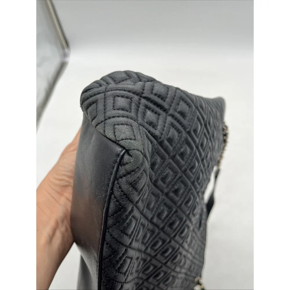 Tory Burch authentic tory