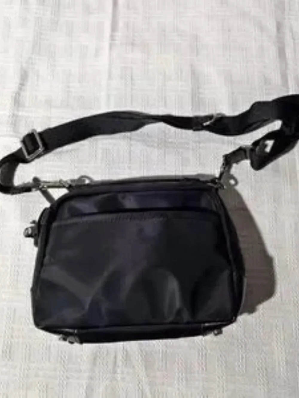 compact 9”×6