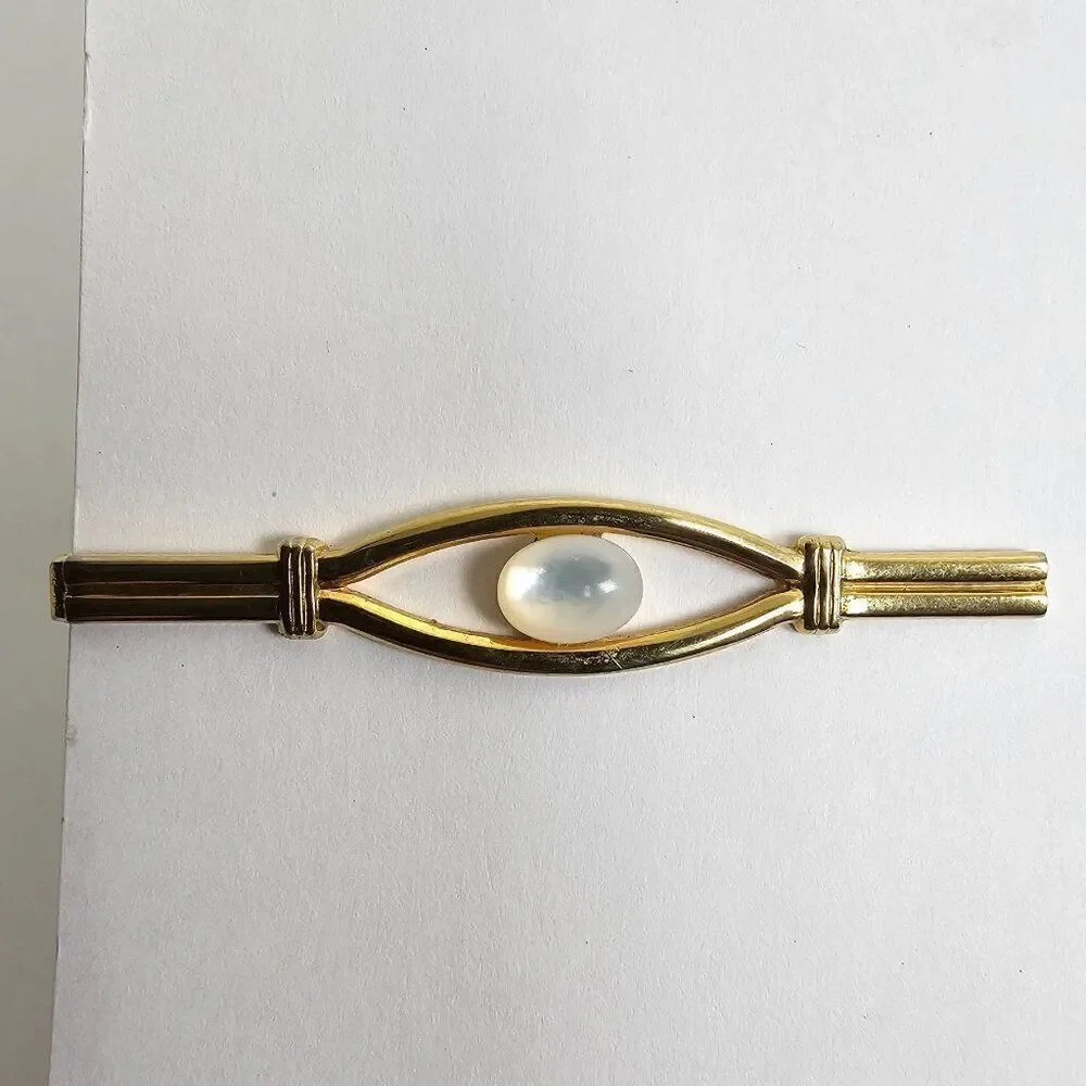 Vintage White Opalescent Glass Mother of Pearl Cabochon Gold‎ Tone Tie Bar Clip