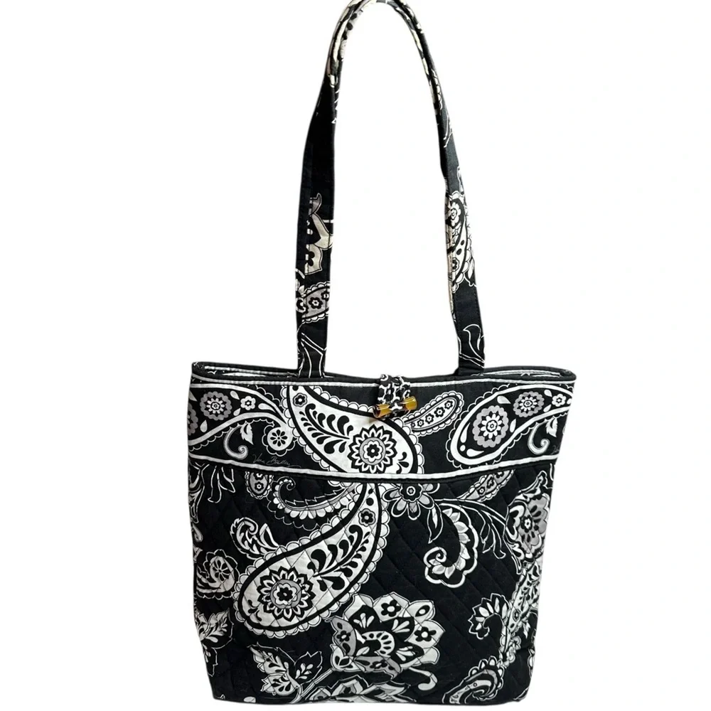 Vera Bradley Original Vera Tote Bag Midnight‎ Paisley Black White Quilted Iconic