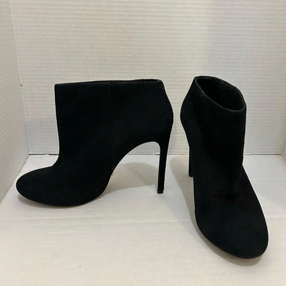 Pour La Victoire step out