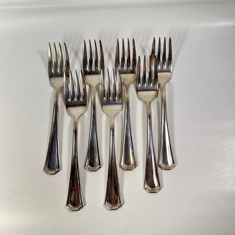 International Silver Company complete ideal piece