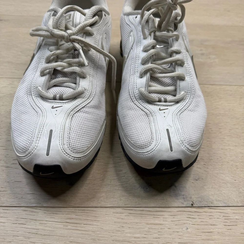 Nike elevate your