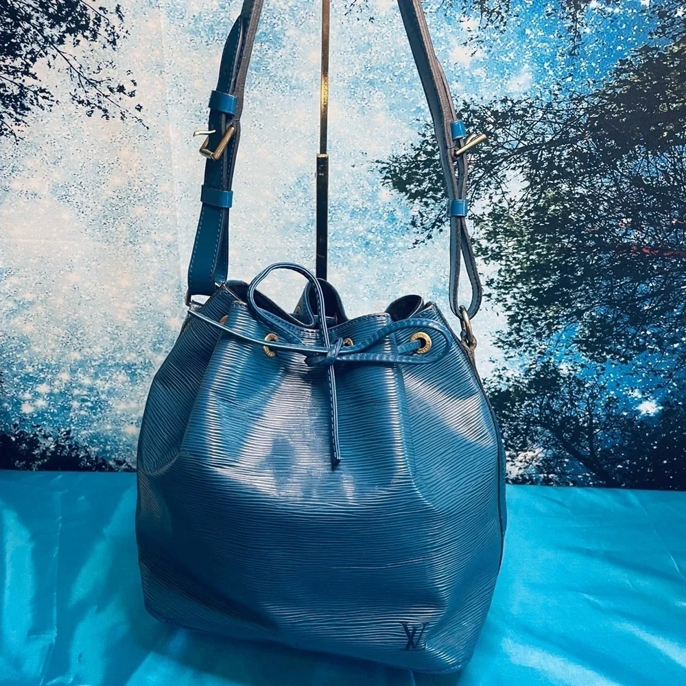 Louis Vuitton this louis