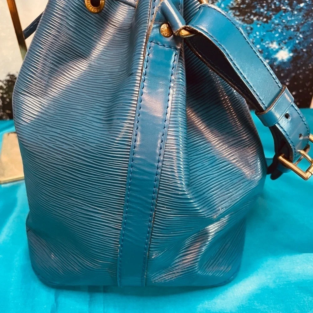 Louis Vuitton this louis