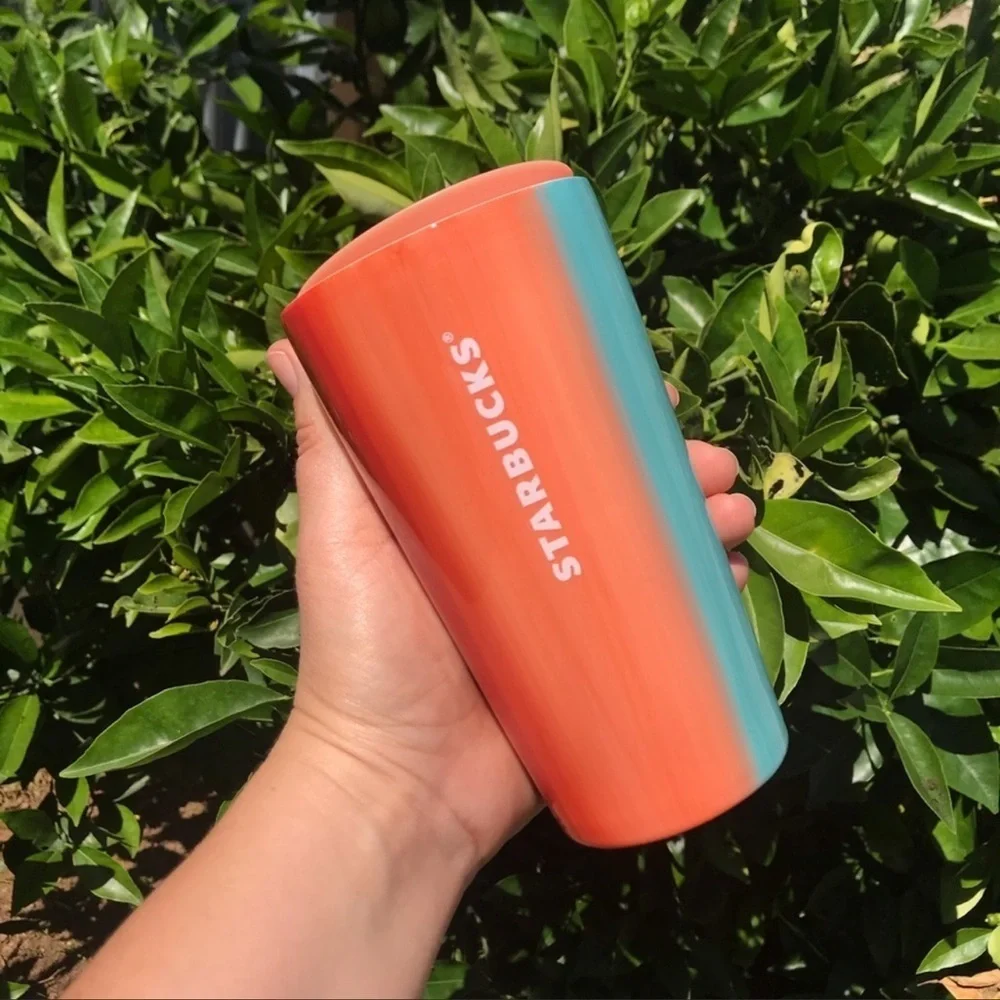 Starbucks super cool