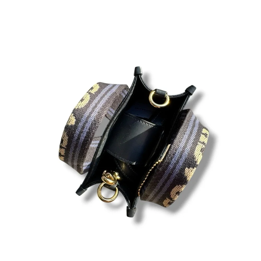Coach smith mini