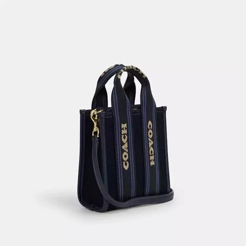 Coach smith mini